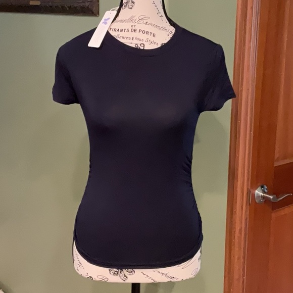 Darong Tops - Fitted Blue Short Sleeve T-Shirt
